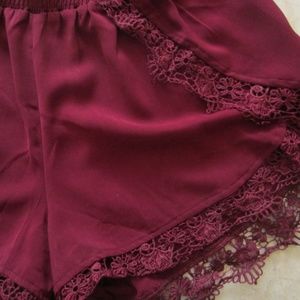 Tobi Shorts - Tobi burgandy lace trim shorts Tobi Shorts - Tobi burgandy lace trim shorts